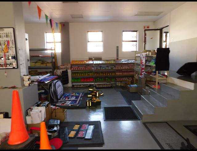 750M² OFFICE FOR SALE IN FERNDALE